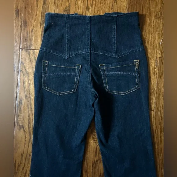 FOXY Jeans - Picture 5 of 13